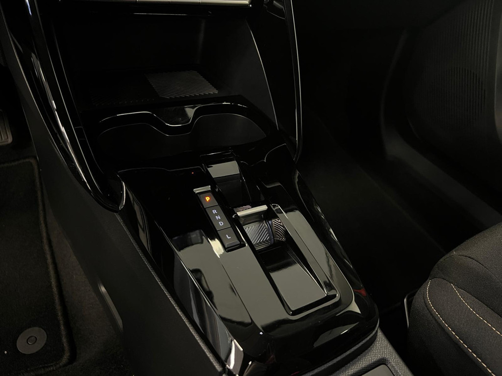 55987275-10.jpg