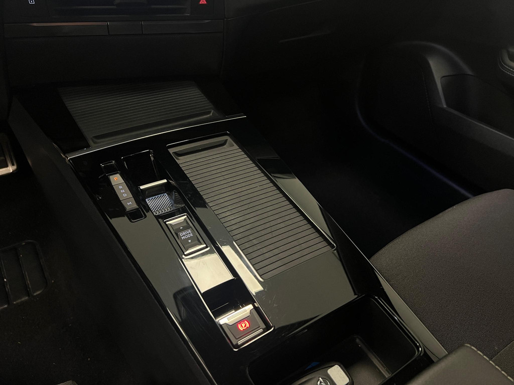56490685-9.jpg