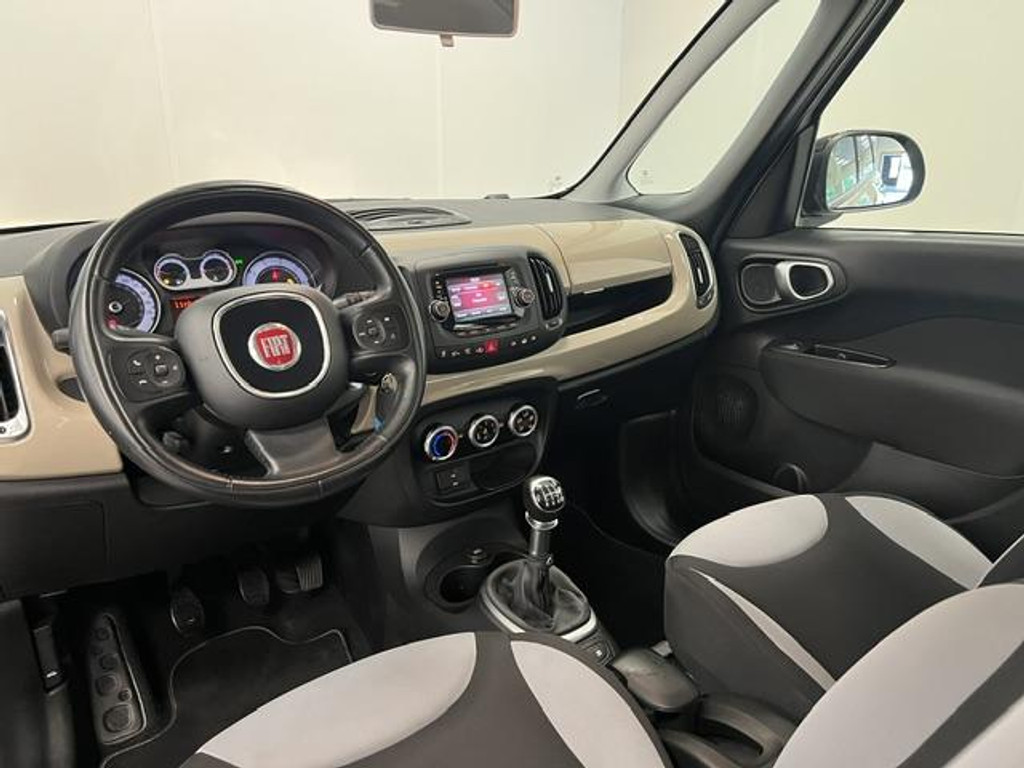 56810800-33.jpg